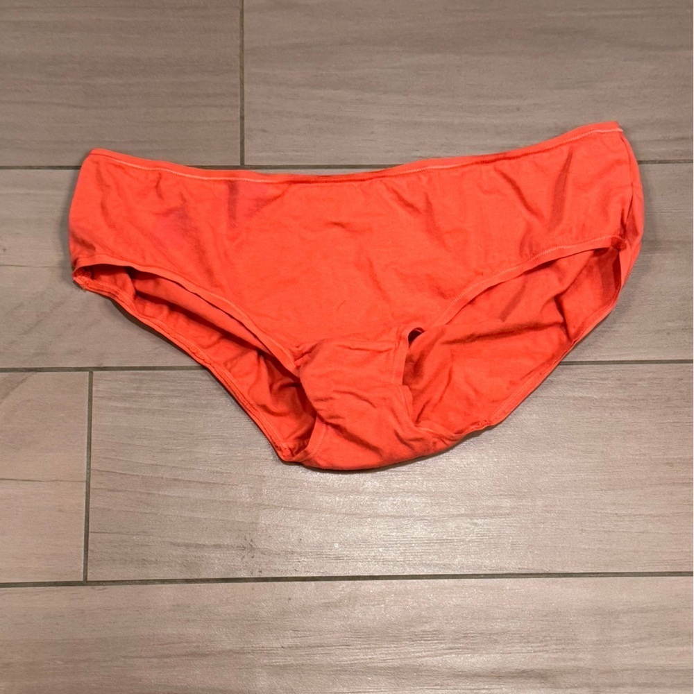 Secret treasures Orange panties 2X NWOT